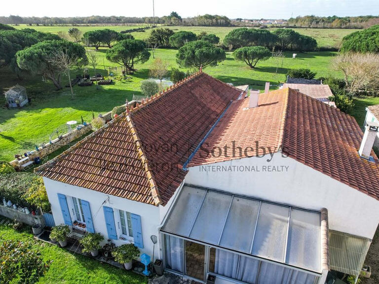 House Saint-Pierre-d'Oléron - 6 bedrooms - 208m²