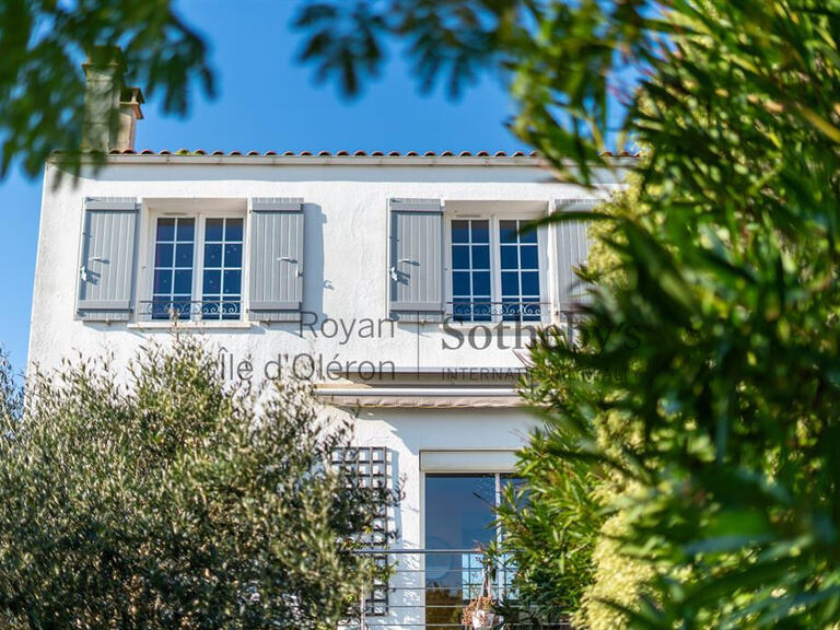 Maison Saint-Pierre-d'Oléron - 3 chambres - 158m²