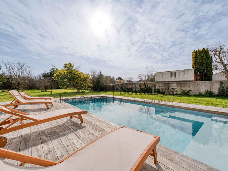 House Saint-Pierre-d'Oléron - 7 bedrooms - 260m²