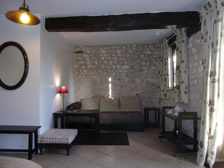 Vente Maison Saint-Pierre-de-Bailleul - 7 chambres