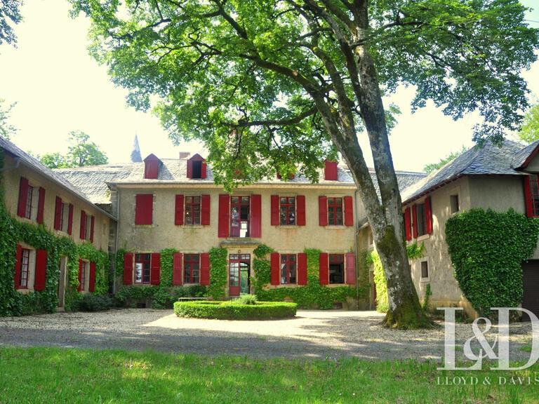 Maison Saint-Pierre-de-Trivisy - 14 chambres - 660m²