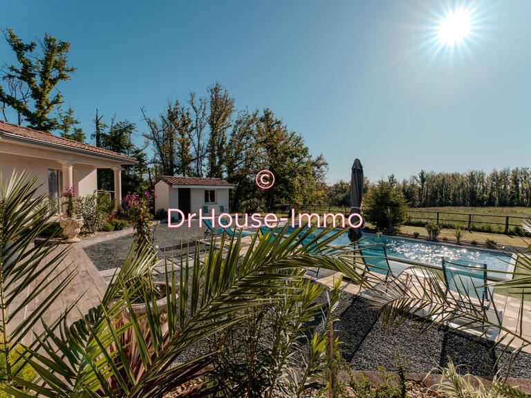 Villa Saint-Privat-des-Prés - 4 chambres - 250m²