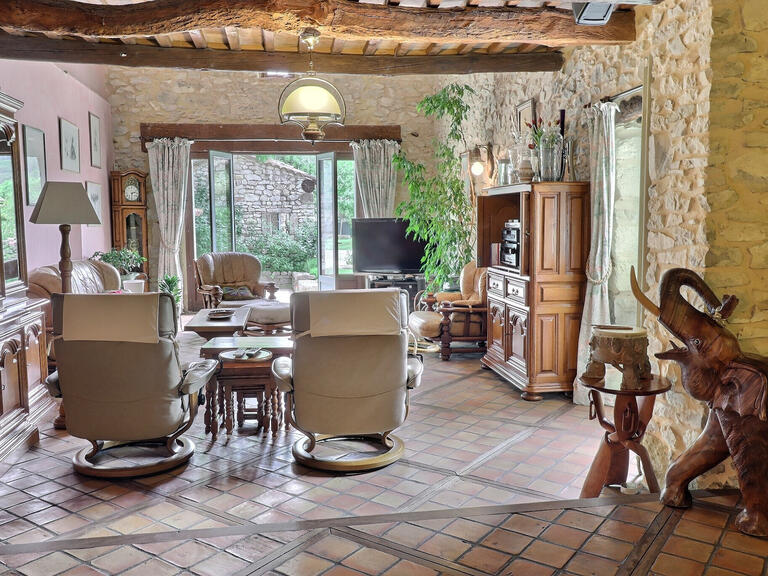 House Saint-Quentin-la-Poterie - 5 bedrooms - 300m²