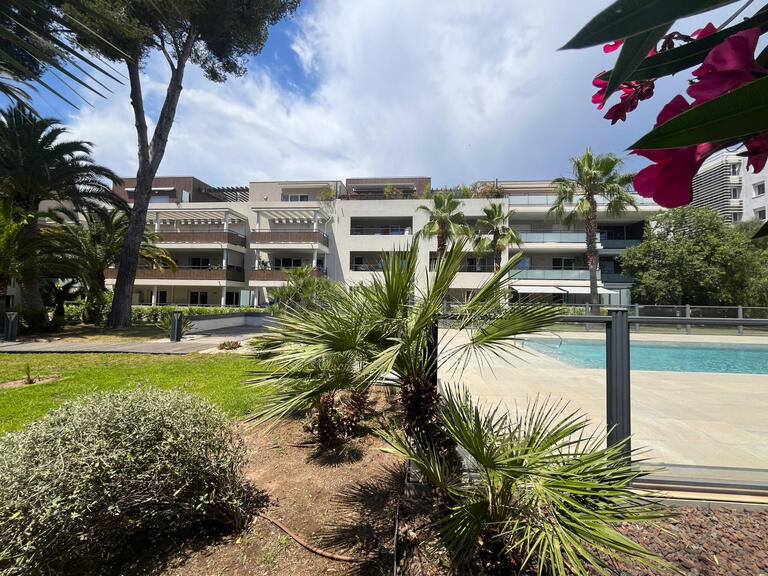 Apartment Saint-Raphaël - 2 bedrooms - 68m²