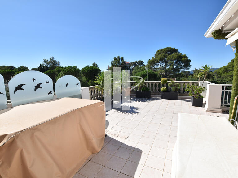 Appartement Saint-Raphaël - 2 chambres - 93m²