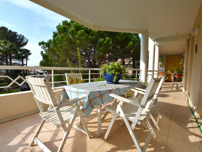 Apartment Saint-Raphaël - 3 bedrooms - 140m²