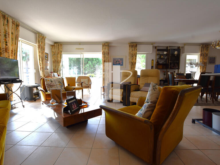 Appartement Saint-Raphaël - 3 chambres - 140m²