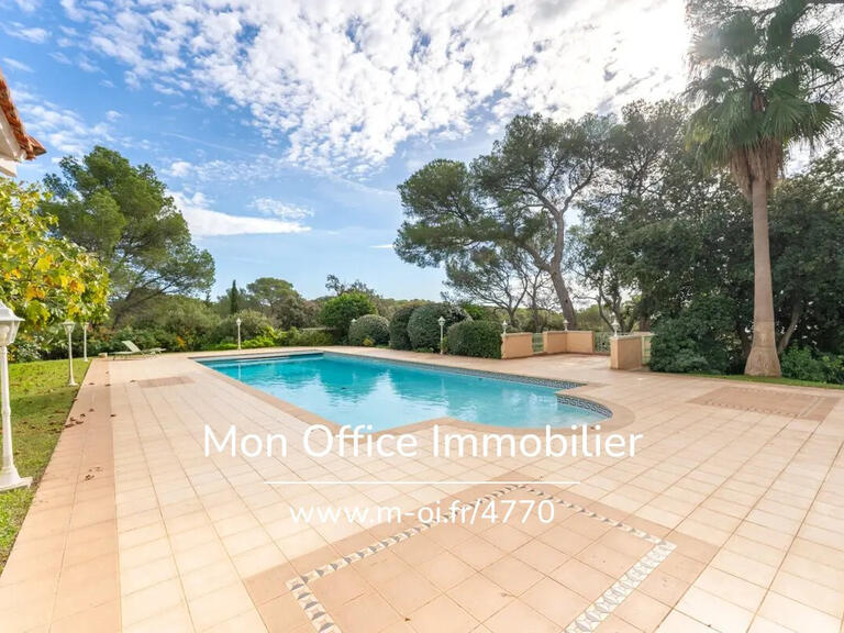 Appartement Saint-Raphaël - 2 chambres - 112m²