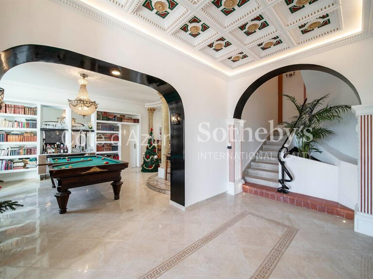 House Saint-Raphaël - 6 bedrooms - 700m²