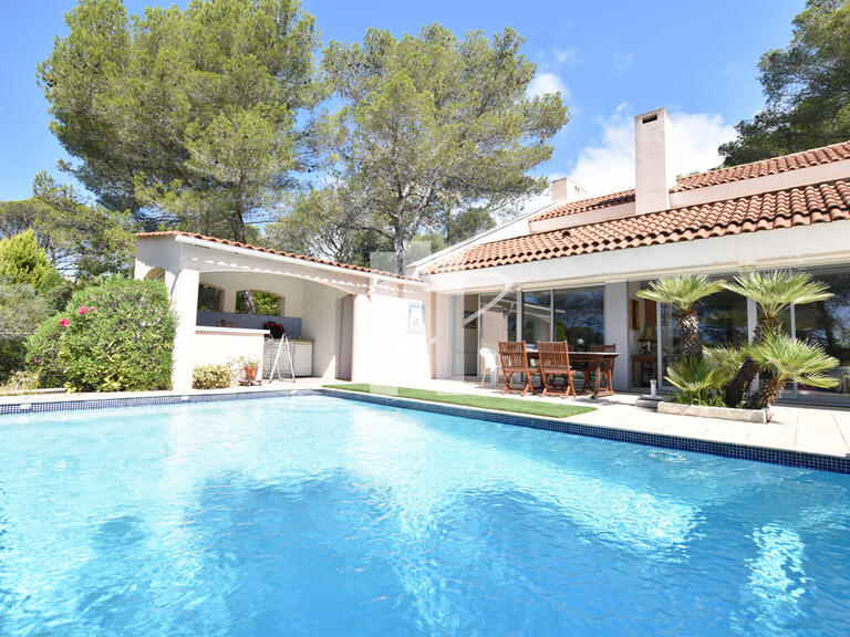 House Saint-Raphaël - 4 bedrooms - 205m²