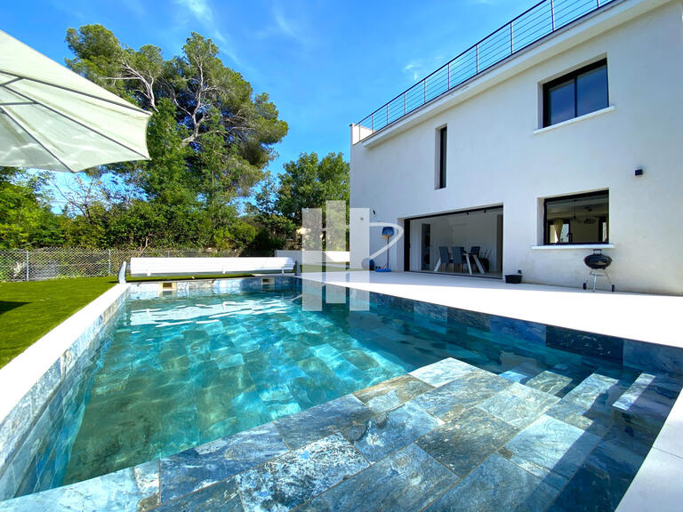 House Saint-Raphaël - 4 bedrooms - 155m²