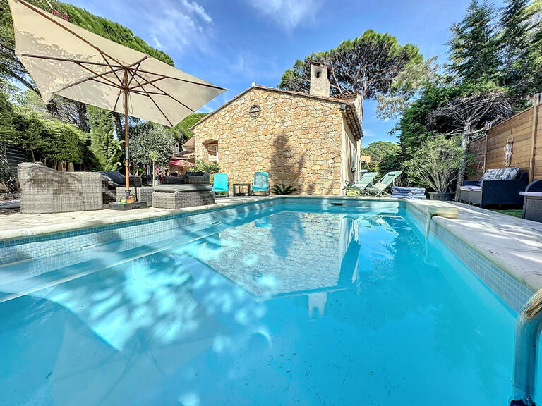 House Saint-Raphaël - 4 bedrooms - 140m²