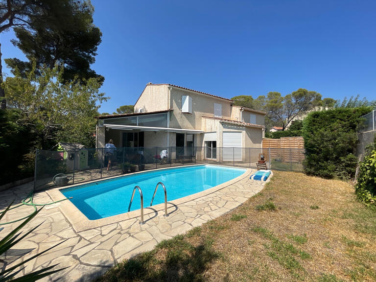 House Saint-Raphaël - 4 bedrooms - 141m²