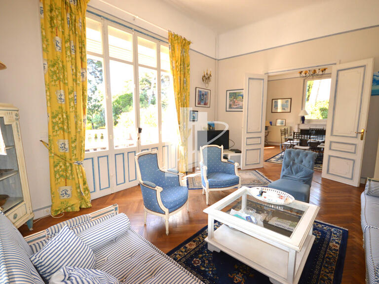 House Saint-Raphaël - 6 bedrooms - 275m²