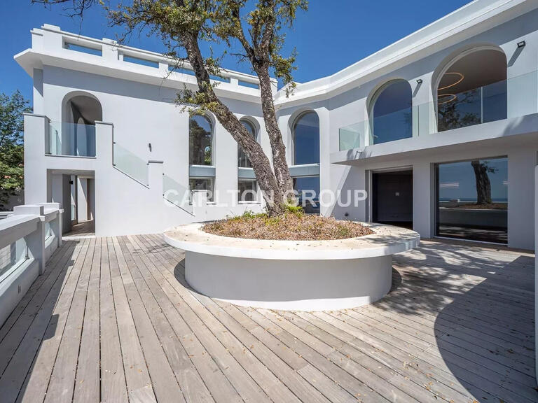 Sale Villa with Sea view Saint-Raphaël - 5 bedrooms