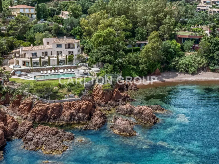 Villa with Sea view Saint-Raphaël - 6 bedrooms - 450m²