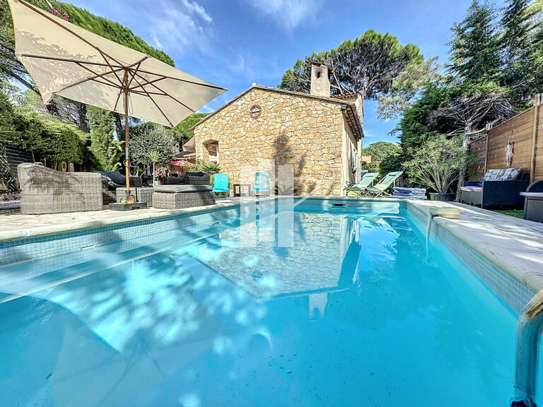 Villa Saint-Raphaël - 4 chambres - 130m²