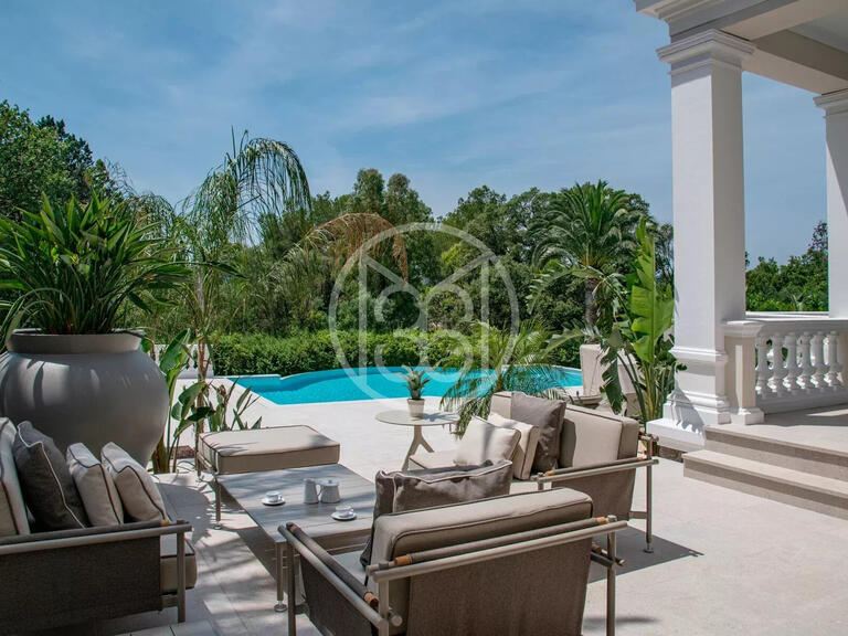 Villa Saint-Raphaël - 430m²