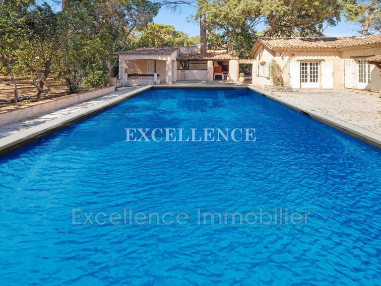 Villa Saint-Raphaël - 4 bedrooms - 185m²