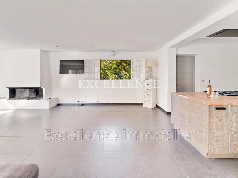 Villa Saint-Raphaël - 4 chambres - 185m²