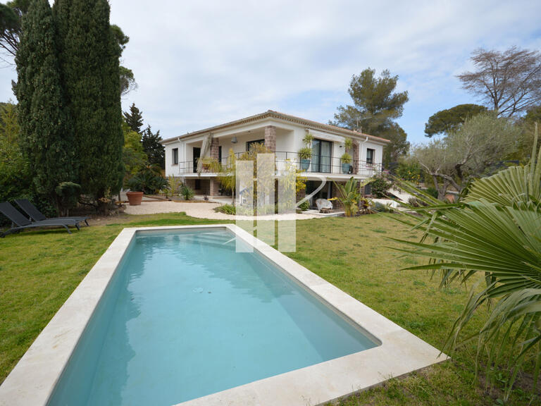 Villa Saint-Raphaël - 4 chambres - 195m²