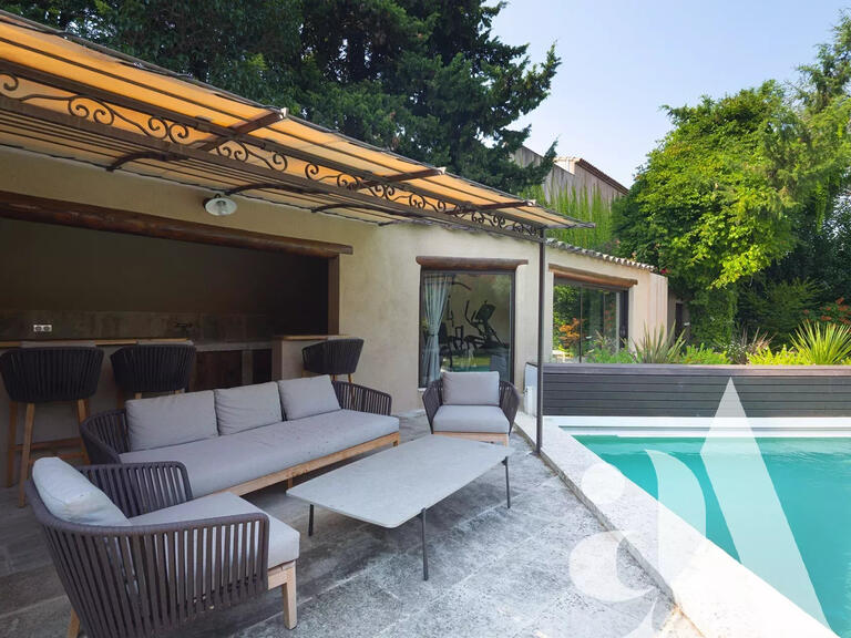 Apartment Saint-Rémy-de-Provence - 5 bedrooms - 1800m²