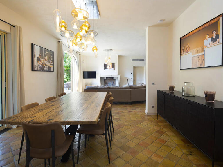 Apartment Saint-Rémy-de-Provence - 5 bedrooms - 1800m²