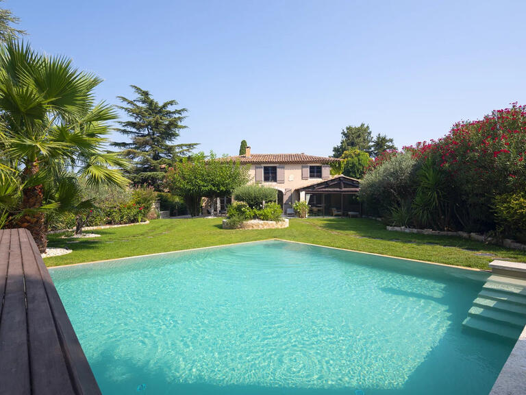 Apartment Saint-Rémy-de-Provence - 5 bedrooms - 1800m²