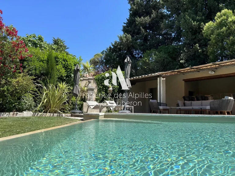 Apartment Saint-Rémy-de-Provence - 5 bedrooms - 1800m²