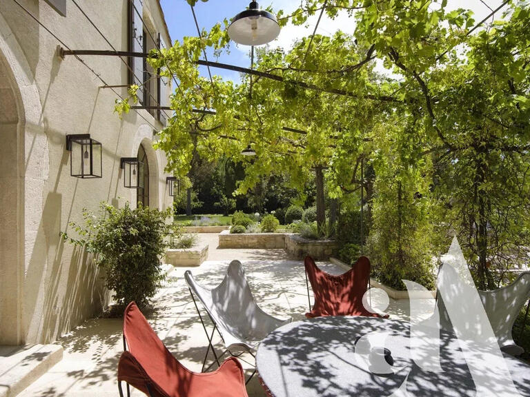 House Saint-Rémy-de-Provence - 5 bedrooms - 400m²