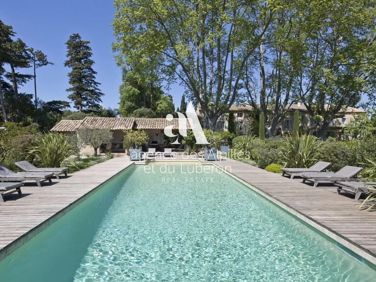 House Saint-Rémy-de-Provence - 10 bedrooms - 30000m²