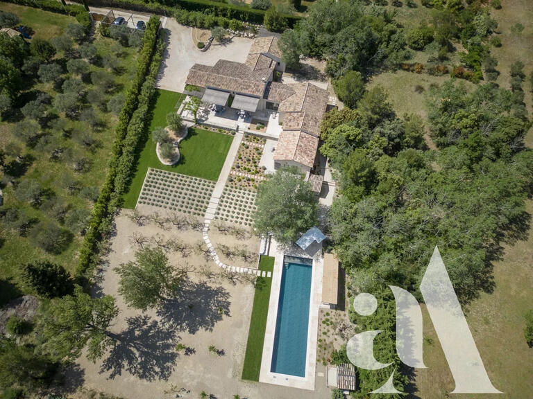 Maison Saint-Rémy-de-Provence - 5 chambres - 250m²