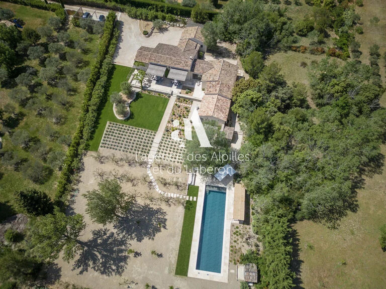 House Saint-Rémy-de-Provence - 5 bedrooms - 250m²