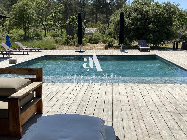 House Saint-Rémy-de-Provence - 4 bedrooms - 7000m²