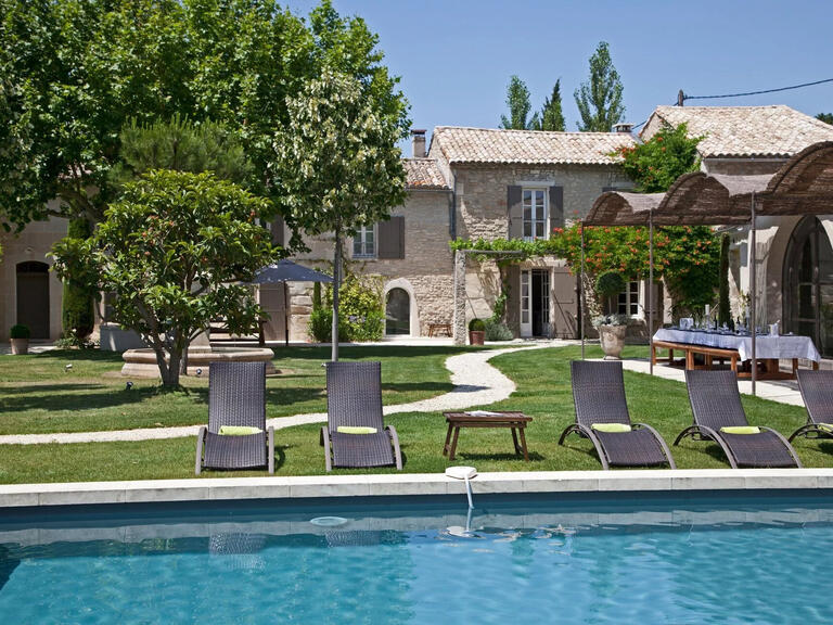 House Saint-Rémy-de-Provence - 6 bedrooms - 6500m²