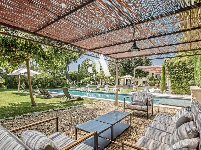 House Saint-Rémy-de-Provence - 6 bedrooms - 6500m²