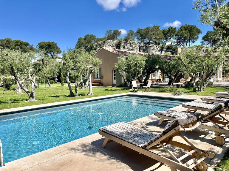 House Saint-Rémy-de-Provence - 5 bedrooms - 300m²