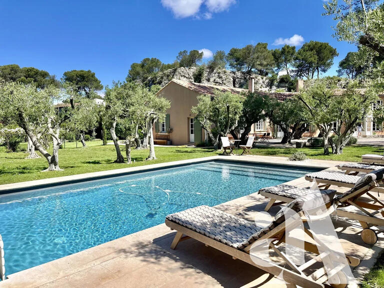 House Saint-Rémy-de-Provence - 5 bedrooms - 300m²