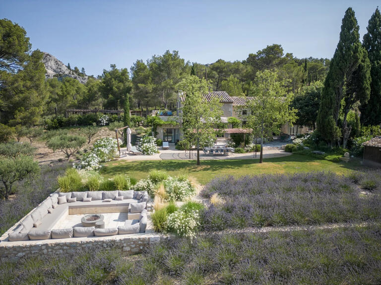 House Saint-Rémy-de-Provence - 4 bedrooms - 250m²