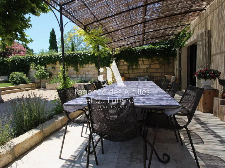 House Saint-Rémy-de-Provence - 5 bedrooms - 1000m²