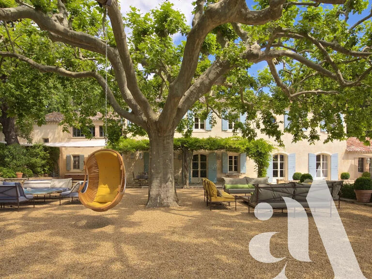 House Saint-Rémy-de-Provence - 9 bedrooms - 710m²