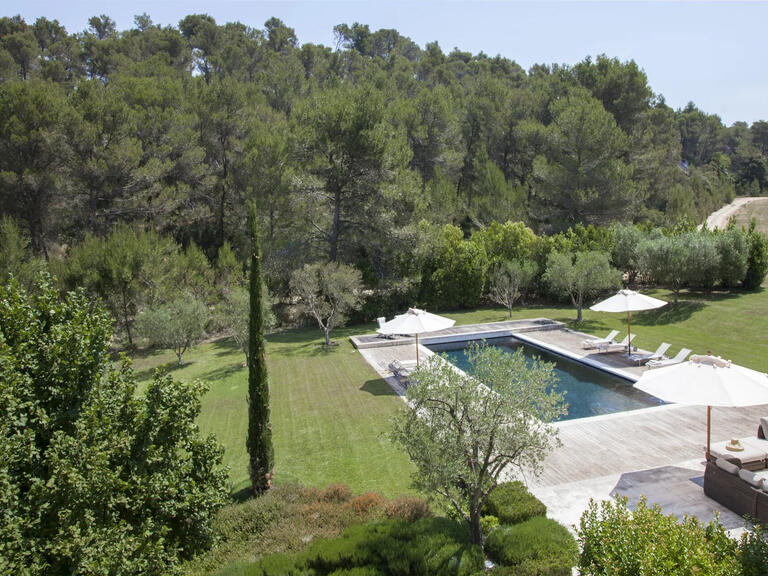 House Saint-Rémy-de-Provence - 6 bedrooms - 12000m²