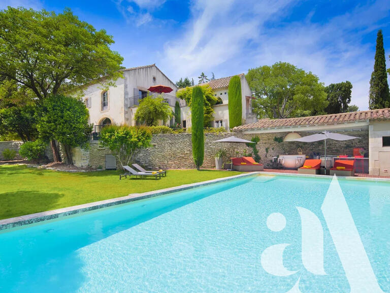 Maison Saint-Rémy-de-Provence - 9 chambres - 5000m²