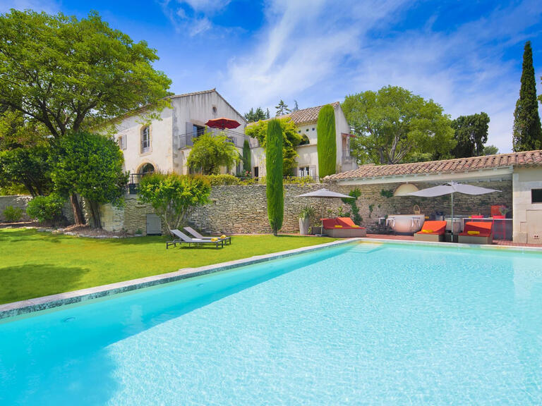 House Saint-Rémy-de-Provence - 9 bedrooms - 5000m²