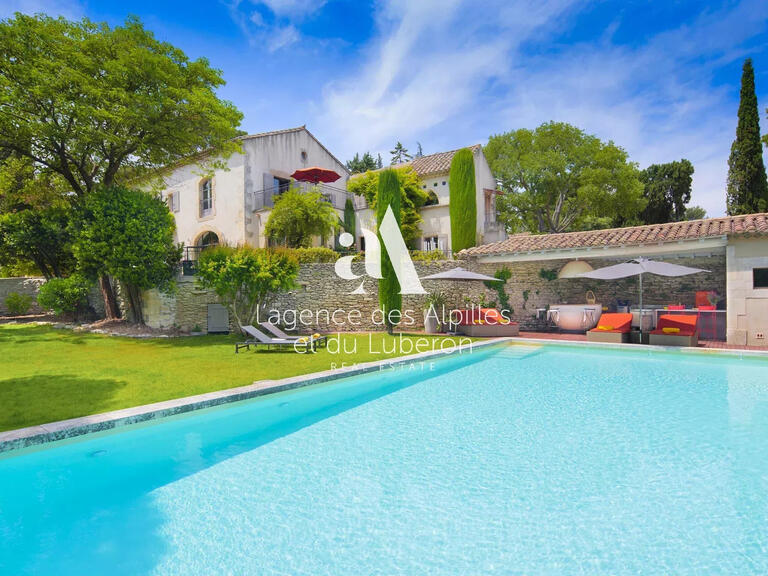 Maison Saint-Rémy-de-Provence - 8 chambres - 5000m²