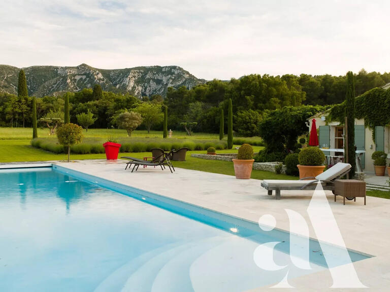 Maison Saint-Rémy-de-Provence - 7 chambres - 300m²