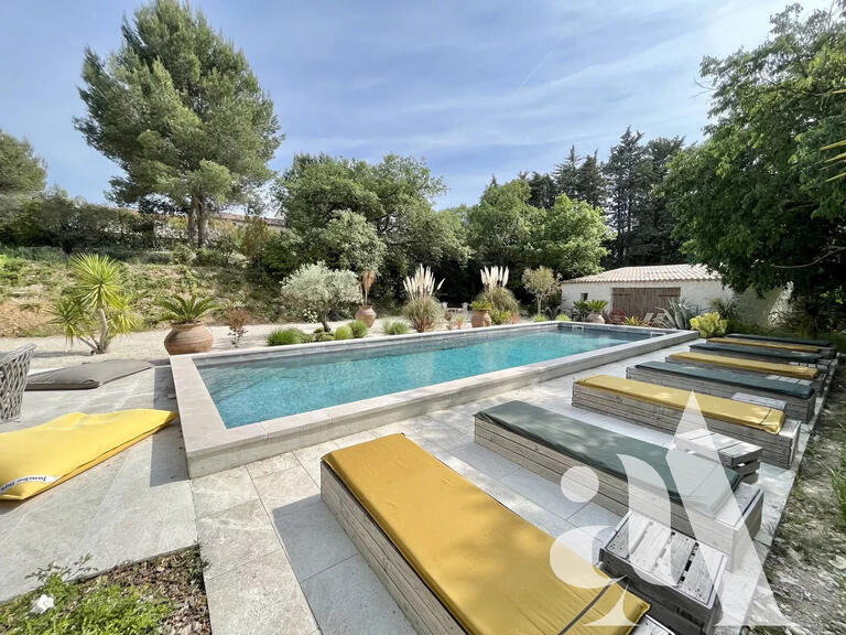 House Saint-Rémy-de-Provence - 5 bedrooms - 3000m²