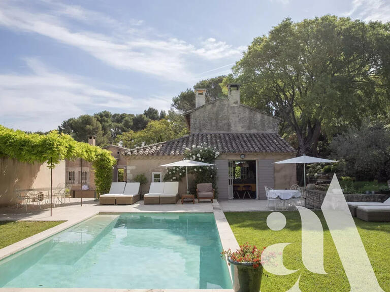 House Saint-Rémy-de-Provence - 4 bedrooms - 180m²