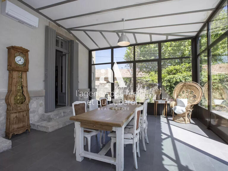 House Saint-Rémy-de-Provence - 3 bedrooms - 280m²