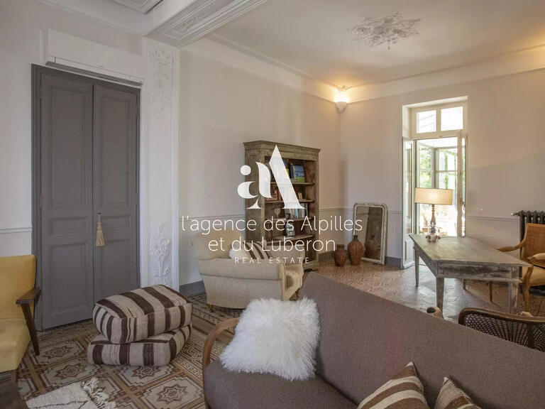 Maison Saint-Rémy-de-Provence - 3 chambres - 280m²